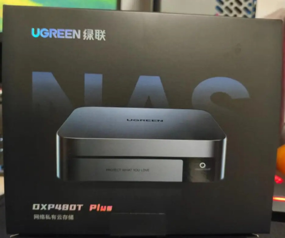 وحدة تخزين NAS بـ 4 فتحات M.2  - مراجعة Ddr5 8Gb وسعره