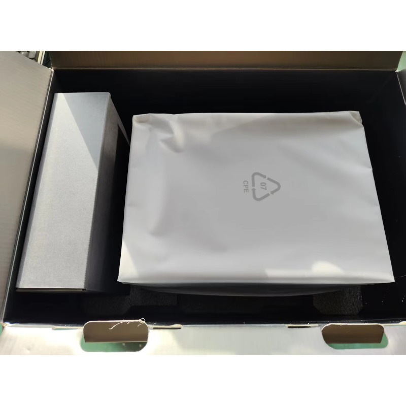 خادم تخزين U-GREEN DXP4800 Pro - مراجعة Ddr5 Ram وسعره